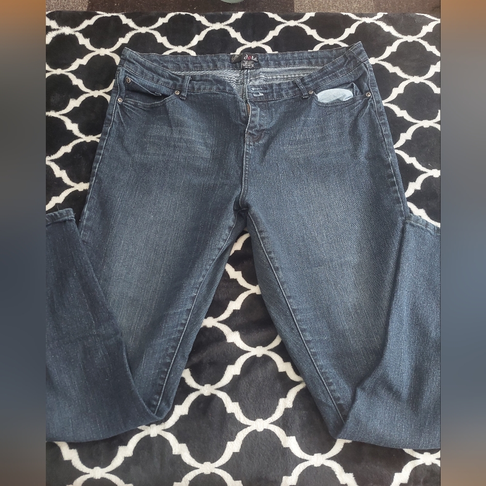 GUC Dots medium dark wash curvy denim jeans size 20